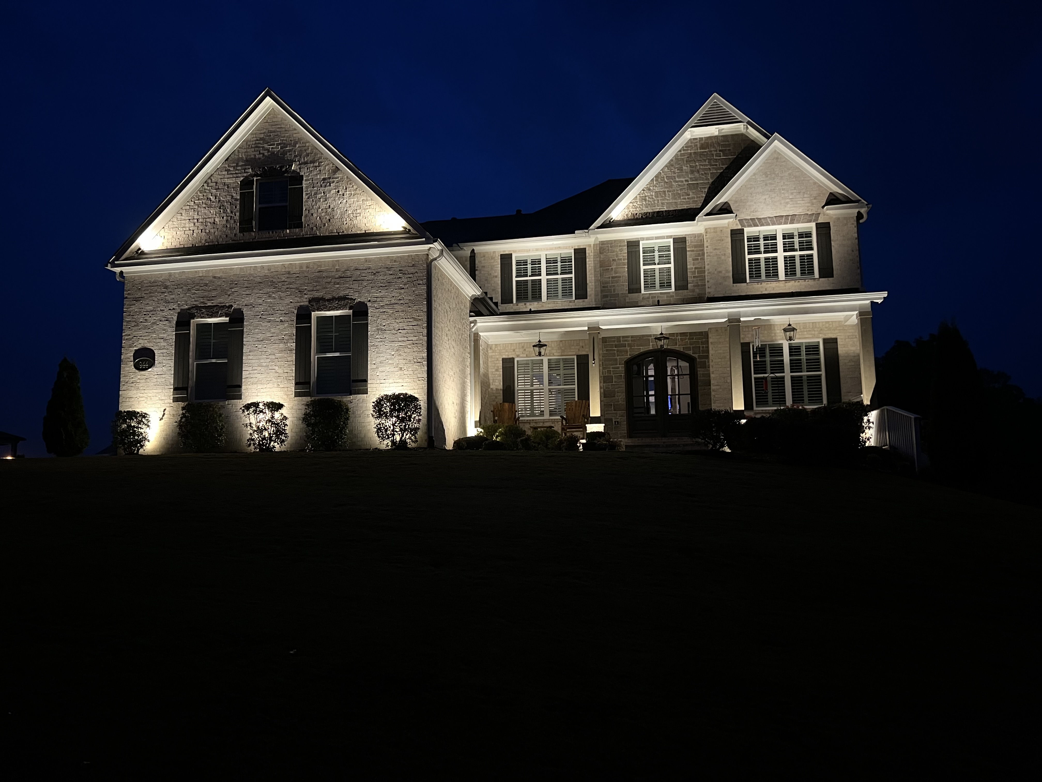 Landscape lighting installation