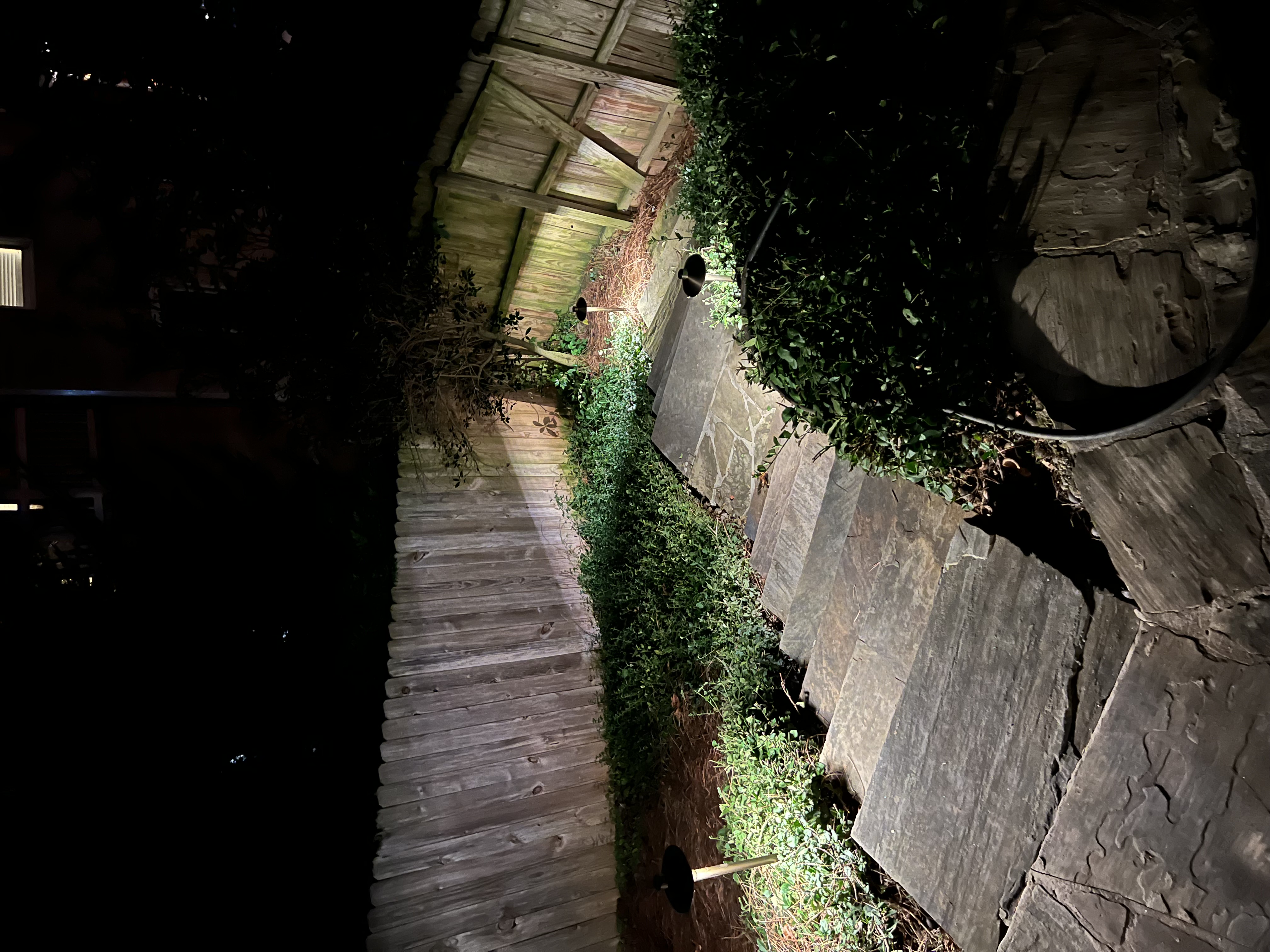 Landscape lighting installation