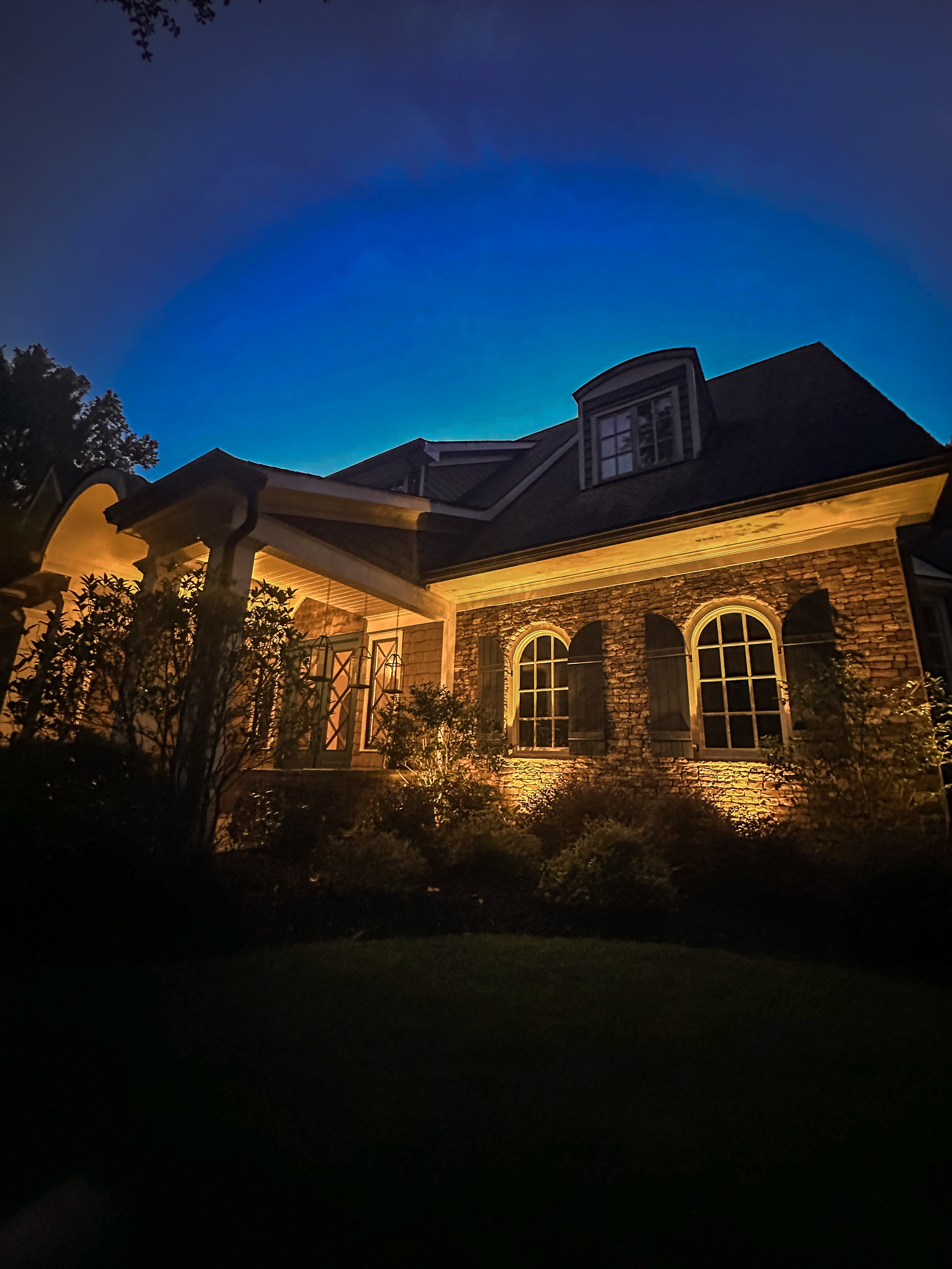 Landscape lighting installation