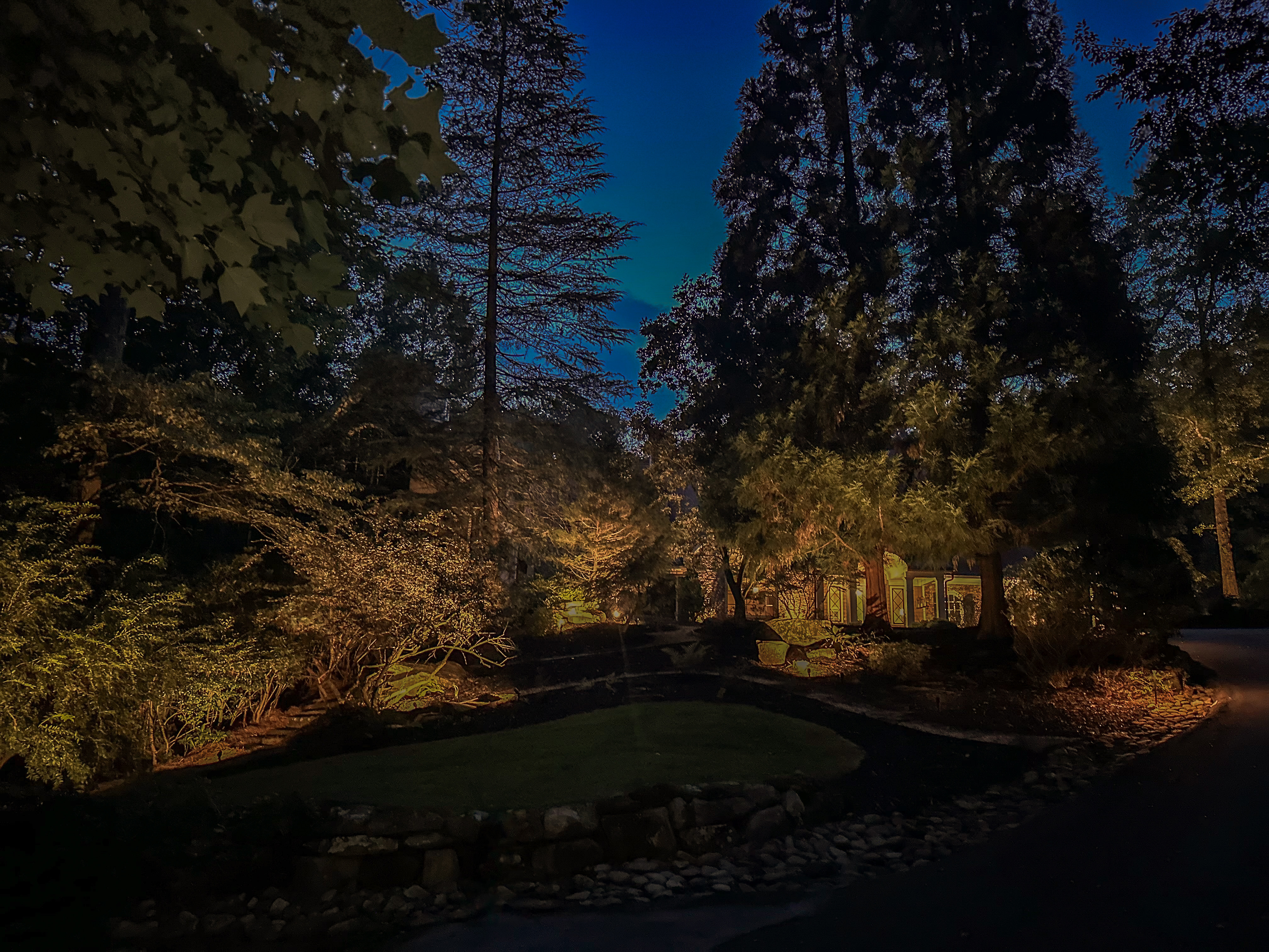Landscape lighting installation