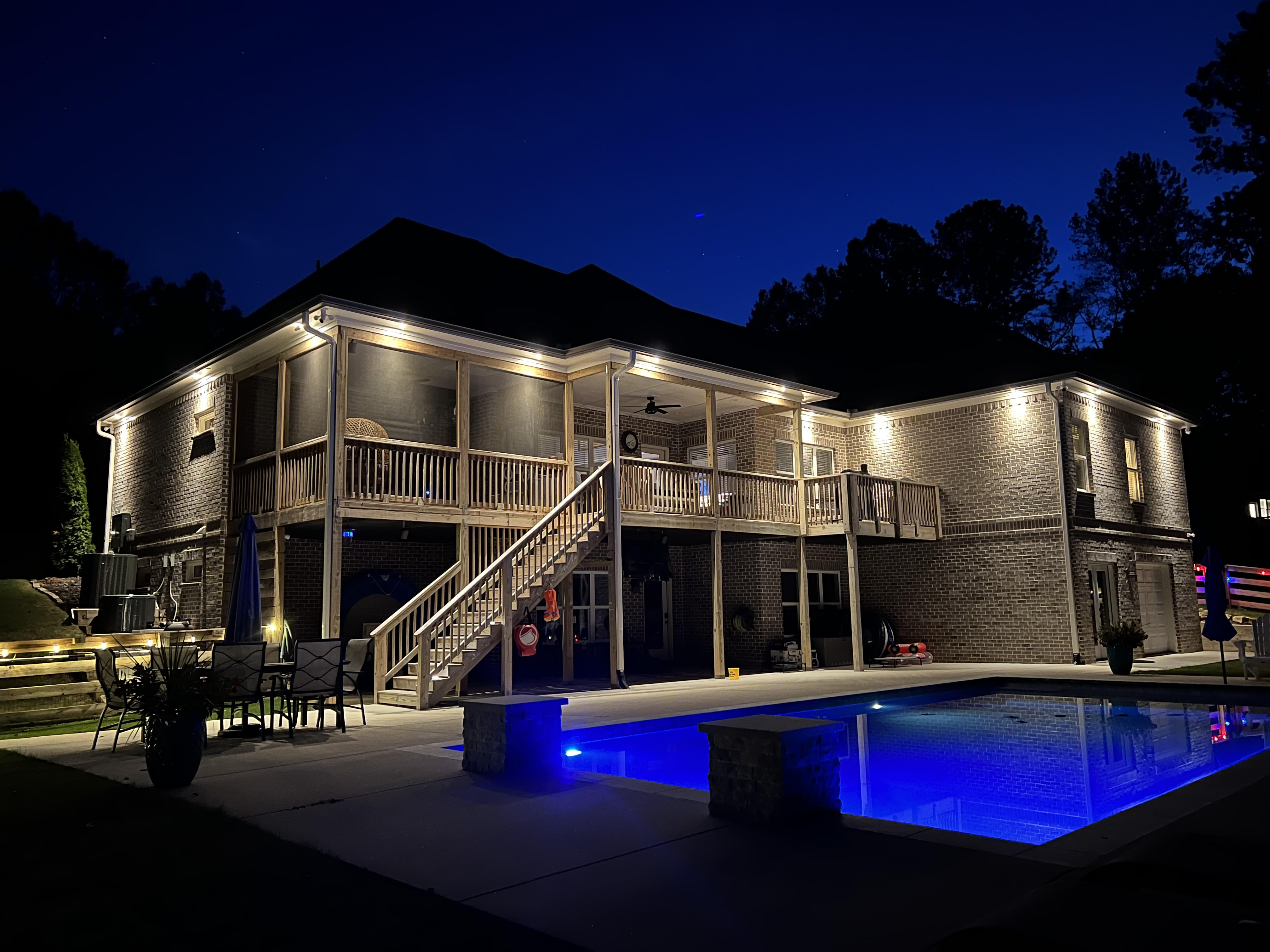 Landscape lighting installation