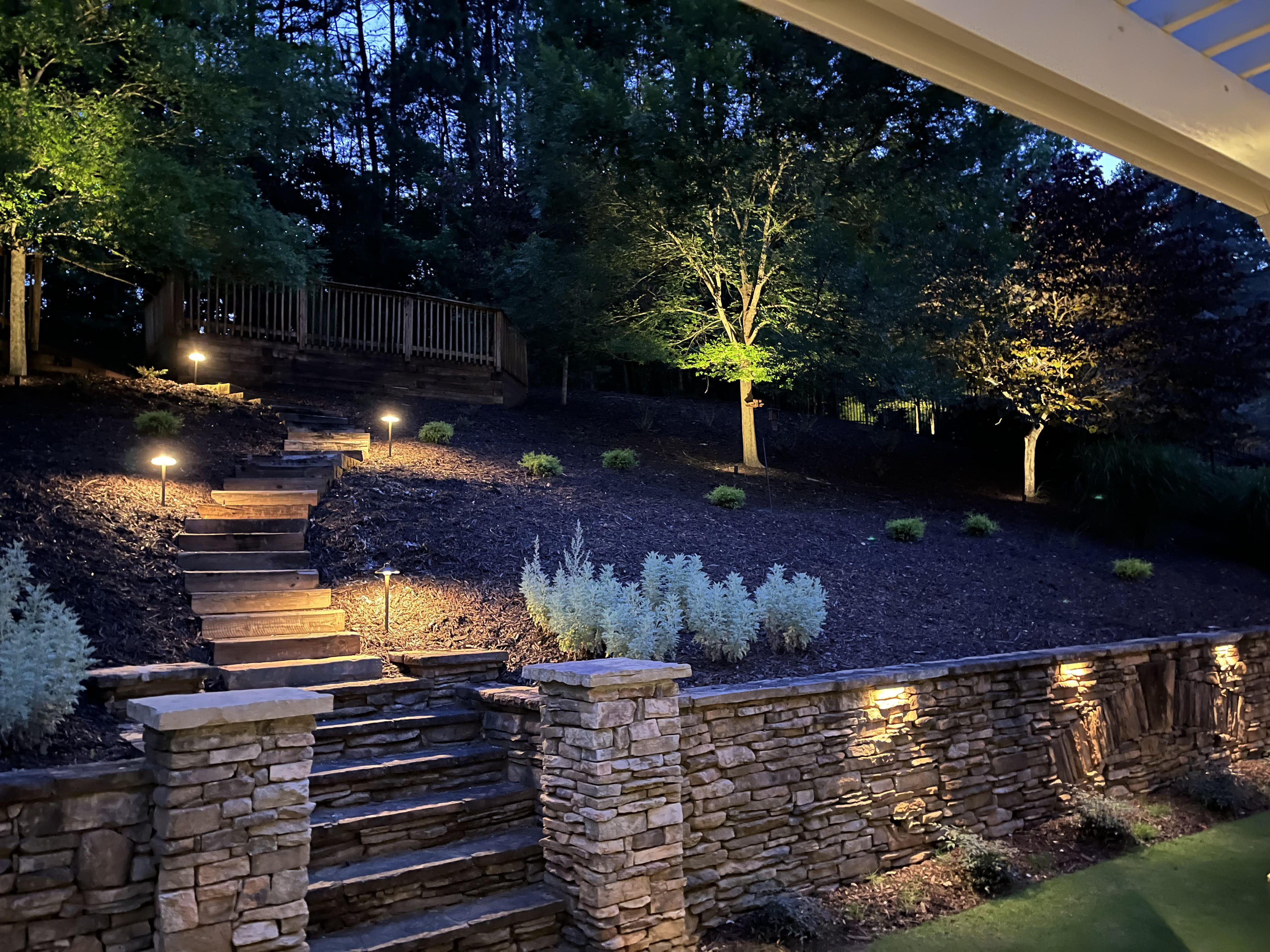 Landscape lighting installation