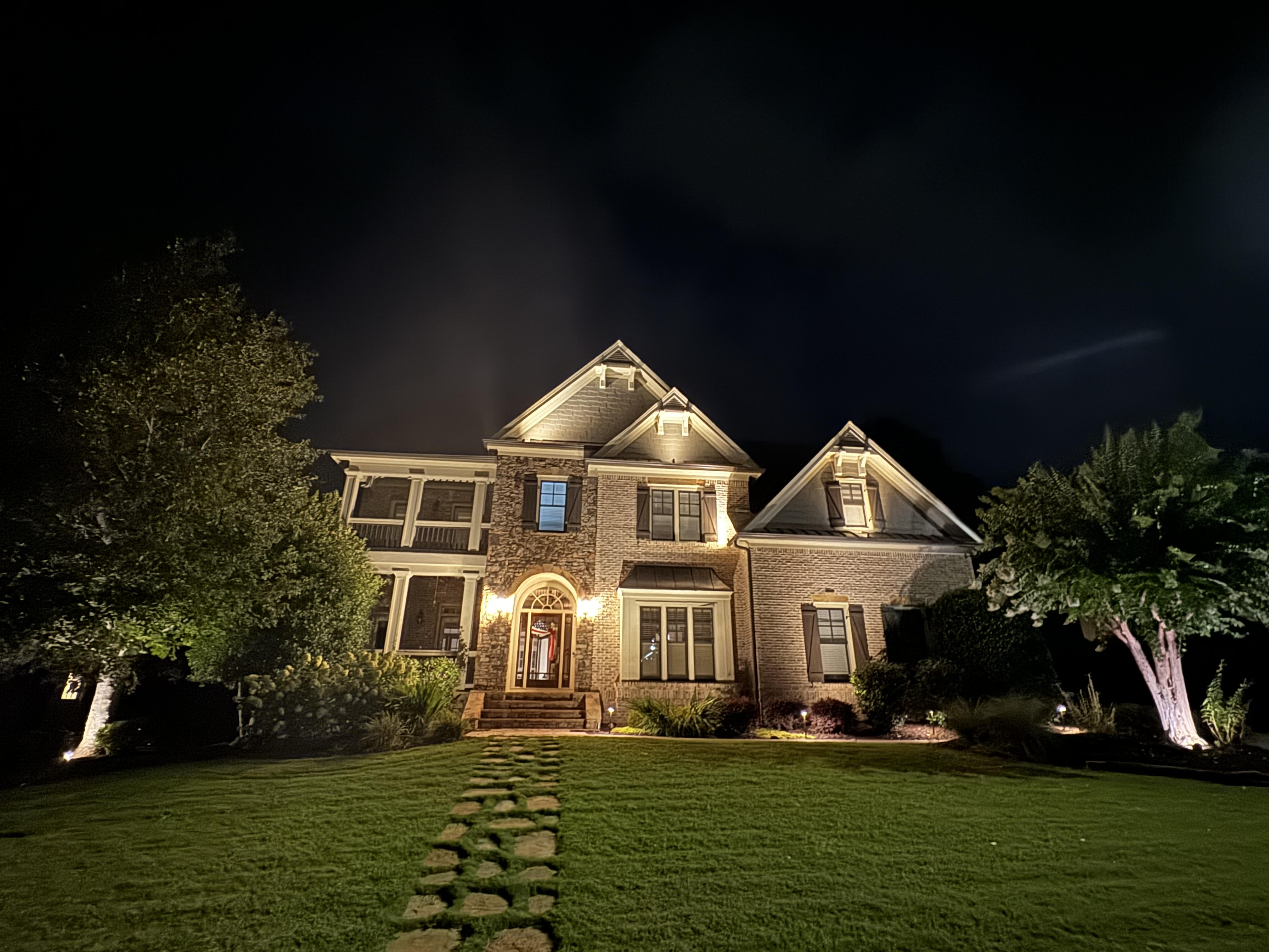 Landscape lighting installation