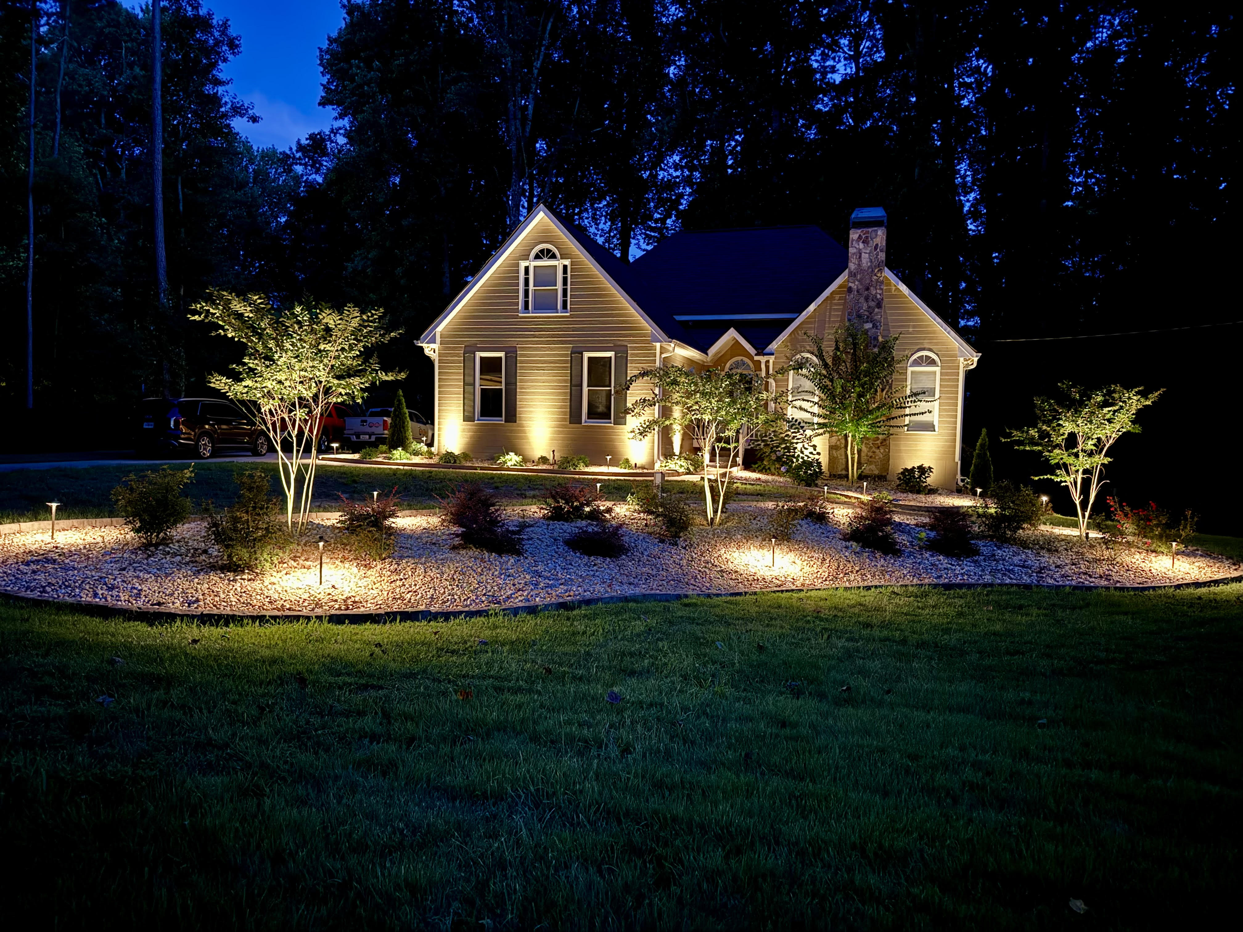 Landscape lighting installation